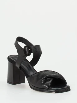 Konstantin Starke – Sandalen aus Lammleder Schwarz