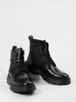 Konstantin Starke – Schnürboots aus Kalbleder Schwarz