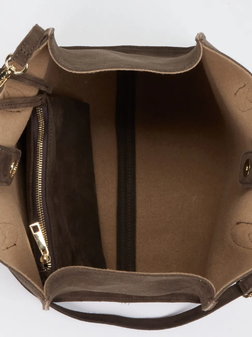 Konstantin Starke – Shopper aus Veloursleder Dunkelbraun
