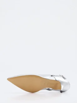 Konstantin Starke – Slingback-Pumps aus Metallicleder silber