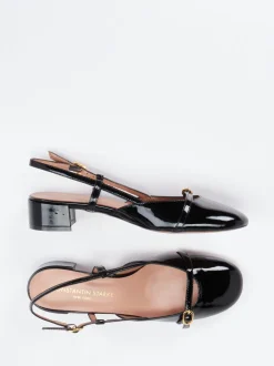 Konstantin Starke – Slingback-Pumps aus Lackleder Schwarz