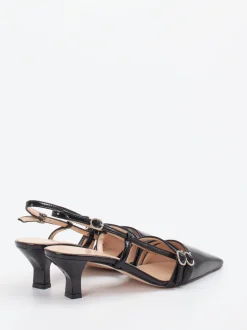 Konstantin Starke – Slingback-Pumps aus Lackleder Schwarz
