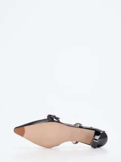 Konstantin Starke – Slingback-Pumps aus Lackleder Schwarz