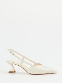 Konstantin Starke – Slingback-Pumps aus Lackleder beige