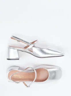 Konstantin Starke – Slingback-Pumps aus Metallicleder silber