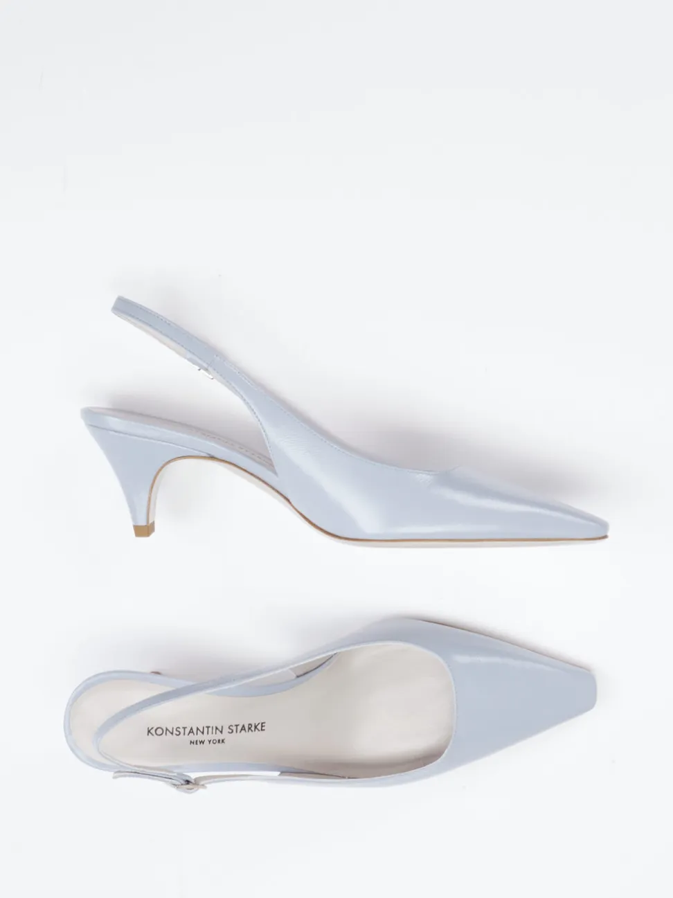 Konstantin Starke – Slingback-Pumps aus Lackleder pastellblau