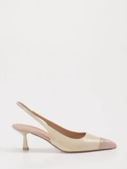 Konstantin Starke – Slingback-Pumps aus Lackleder Cremebeige
