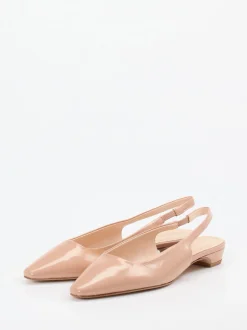 Konstantin Starke – Slingpumps aus Lackleder Rosébeige
