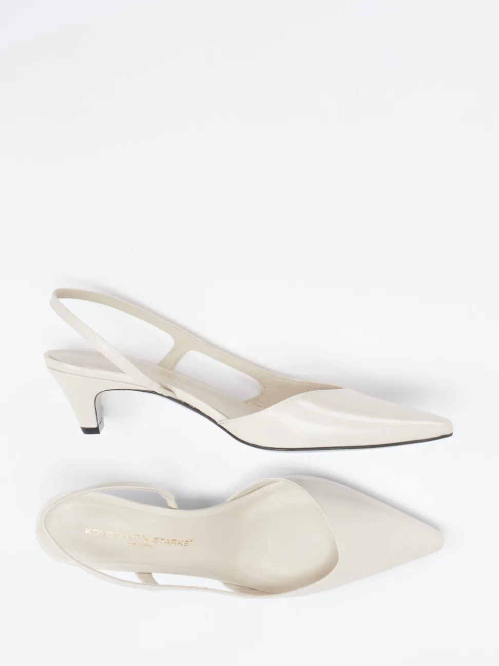 Konstantin Starke – Slingpumps aus Hochglanzleder beige