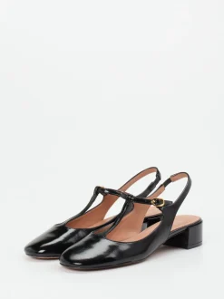 Konstantin Starke – Slingpumps aus Lackleder Schwarz