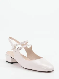 Konstantin Starke – Slingpumps aus Lackleder cremeweiß