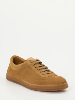Konstantin Starke – Sneaker aus Veloursleder Camelbraun