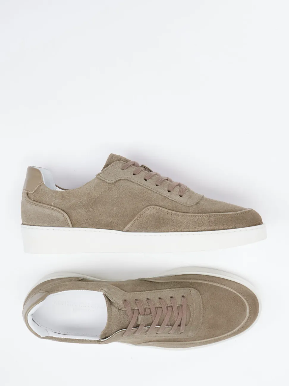 Konstantin Starke – Sneaker aus Veloursleder Taupe