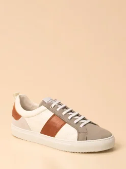 Konstantin Starke – Sneaker aus Kalbleder weiß-cognac