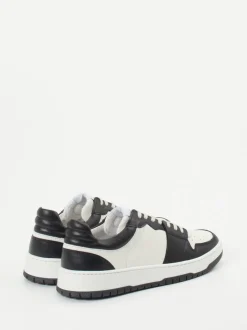 Konstantin Starke – Sneaker aus Kalbleder Offwhite-Schwarz