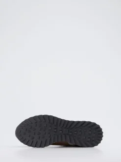 Konstantin Starke – Sneaker aus Veloursleder Offwhite