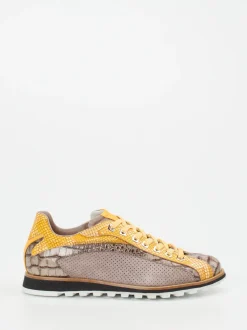 Konstantin Starke – Sneaker aus geprägtem Leder senfgelb
