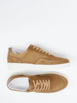 Konstantin Starke – Sneaker aus Veloursleder cognac