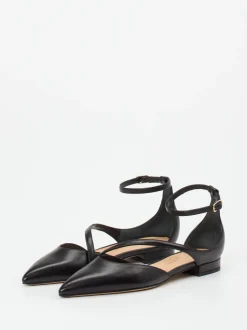 Konstantin Starke – Spangenpumps aus Lammleder Schwarz