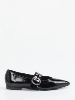 Konstantin Starke – Spangenpumps aus Lackleder Schwarz