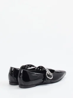 Konstantin Starke – Spangenpumps aus Lackleder Schwarz