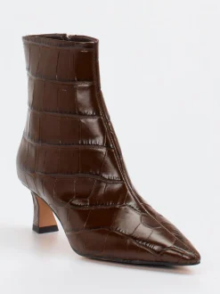 Konstantin Starke – Stiefelette aus geprägtem Leder braun