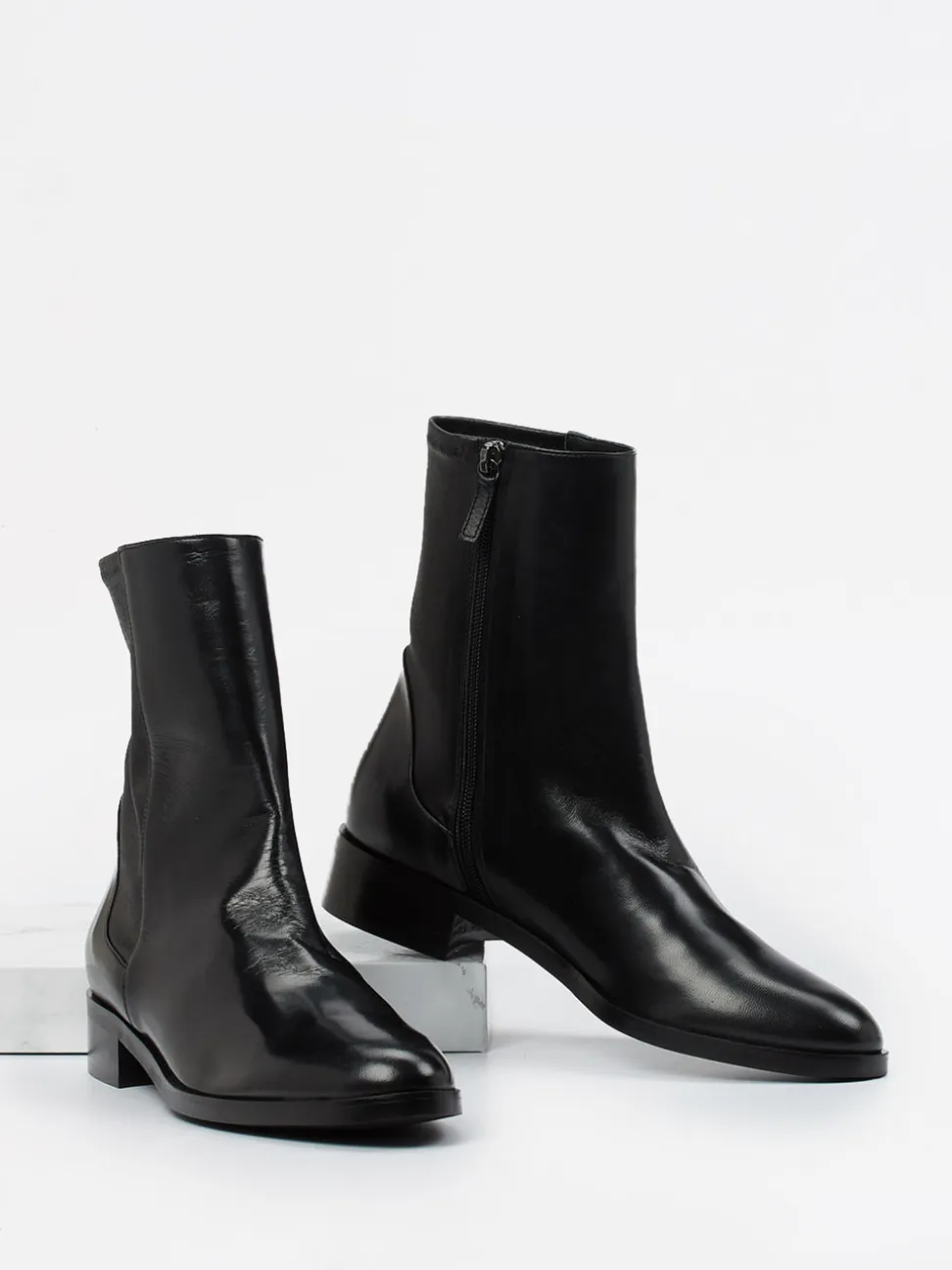 Konstantin Starke – Stiefeletten aus Lammleder schwarz