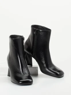 Konstantin Starke – Stiefeletten aus Lammleder schwarz