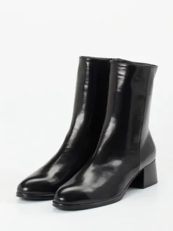 Konstantin Starke – Stiefeletten aus Lammleder schwarz