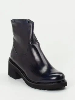 Konstantin Starke – Stiefelette aus Lammleder Tintenblau