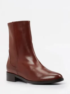 Konstantin Starke – Stiefelette aus Lammleder braun