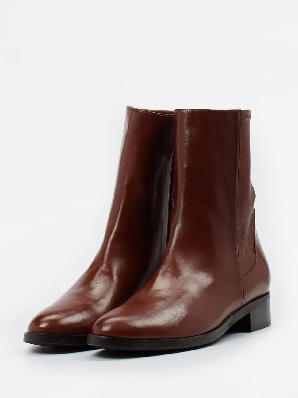 Konstantin Starke – Stiefelette aus Lammleder braun