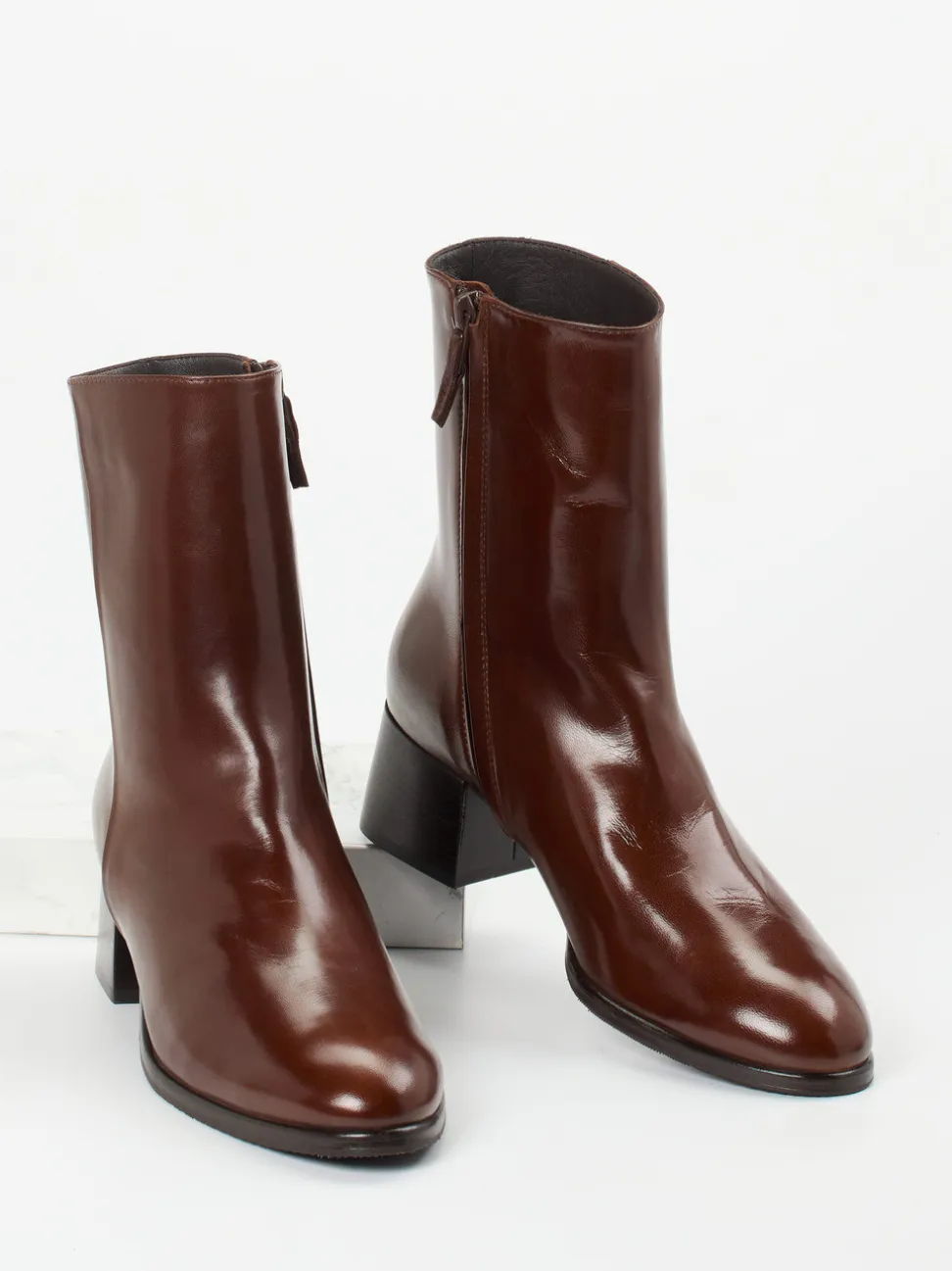 Konstantin Starke – Stiefeletten aus Lammleder schokobraun