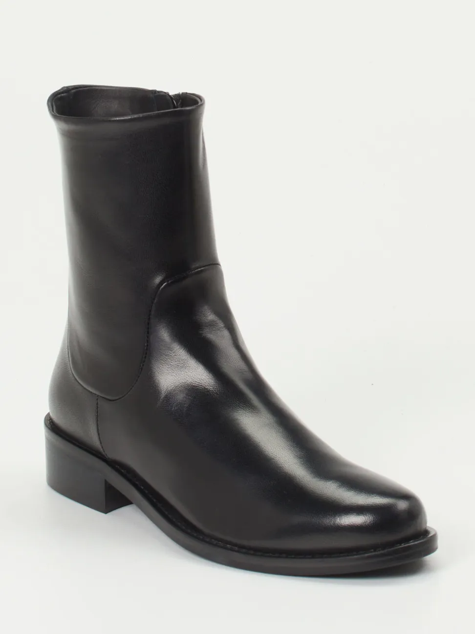 Konstantin Starke – Stiefeletten aus Lammleder schwarz