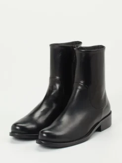 Konstantin Starke – Stiefeletten aus Lammleder schwarz