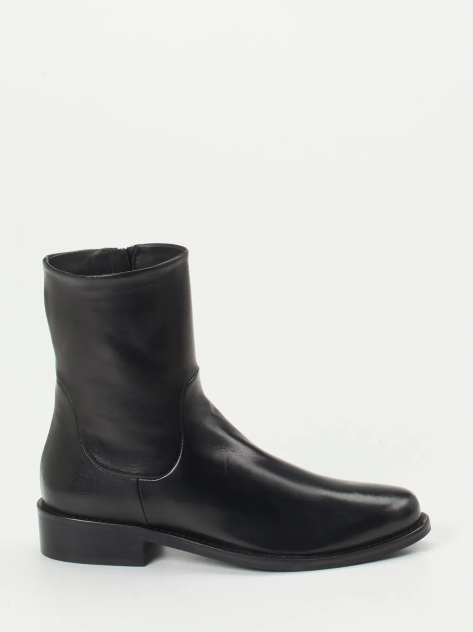 Konstantin Starke – Stiefeletten aus Lammleder schwarz