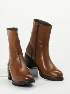 Konstantin Starke – Stiefelette aus Känguruleder cognacbraun