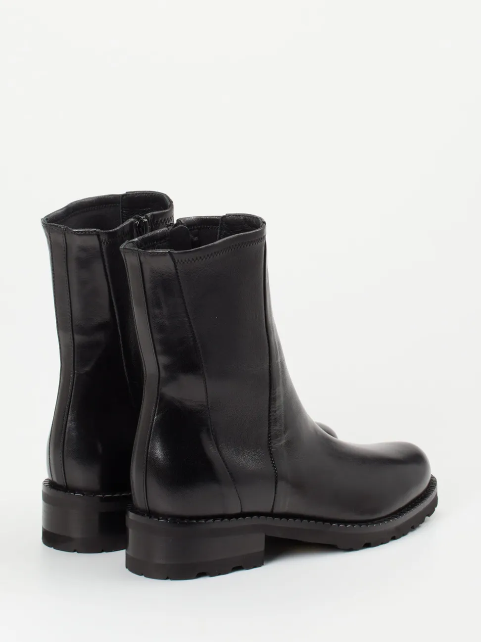 Konstantin Starke – Stiefelette aus Lammleder Schwarz