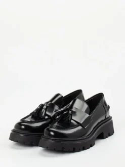 Konstantin Starke – Tassel Loafer aus Hochglanzleder Schwarz