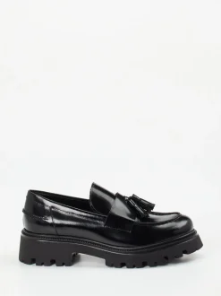 Konstantin Starke – Tassel Loafer aus Hochglanzleder Schwarz