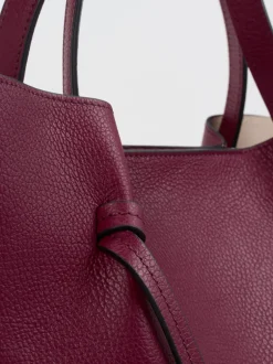 Konstantin Starke – Tote Bag aus Kalbleder Brombeerrot