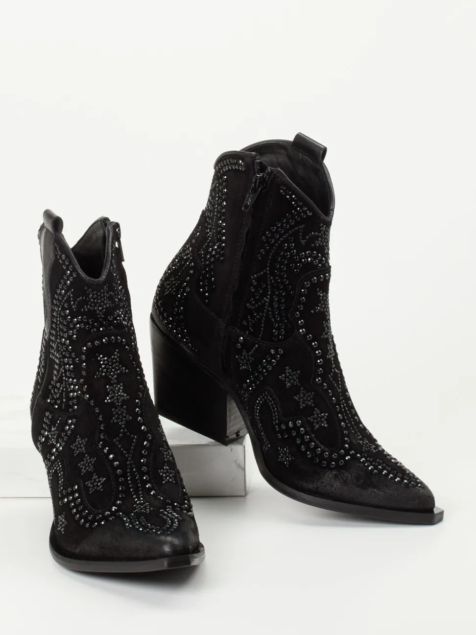 Konstantin Starke – Western-Stiefeletten aus Veloursleder Schwarz
