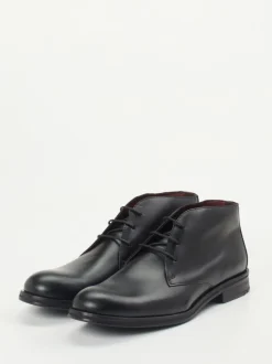 Lloyd – Desert Boots aus Hochglanzleder schwarz