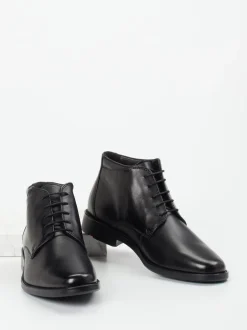 Lloyd – Desert Boots aus Lammleder Schwarz