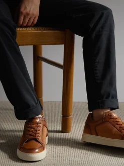 Lloyd – Sneaker aus Kalbleder in Cognacbraun