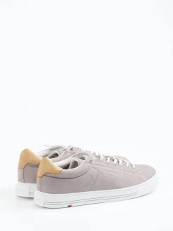 Lloyd – Sneaker aus Nubukleder in Hellgrau