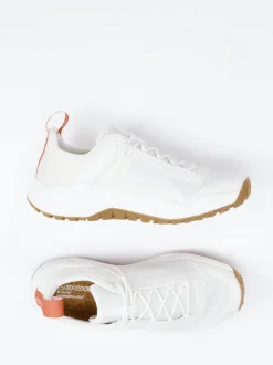 Lowa – Outdoor-Sneaker aus Textil in Offwhite