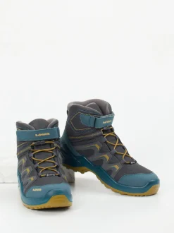 Lowa – Wanderschuh aus Veloursleder Anthrazit
