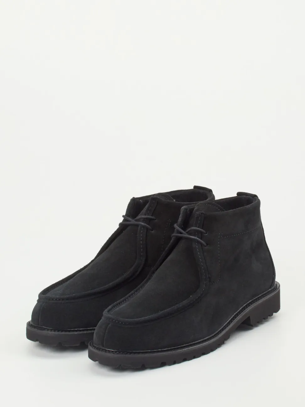 Ludwig Reiter – Desert Boots aus Veloursleder Schwarz