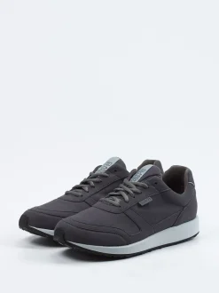 Lunge – Sneaker aus Textil in Veloursoptik Grau